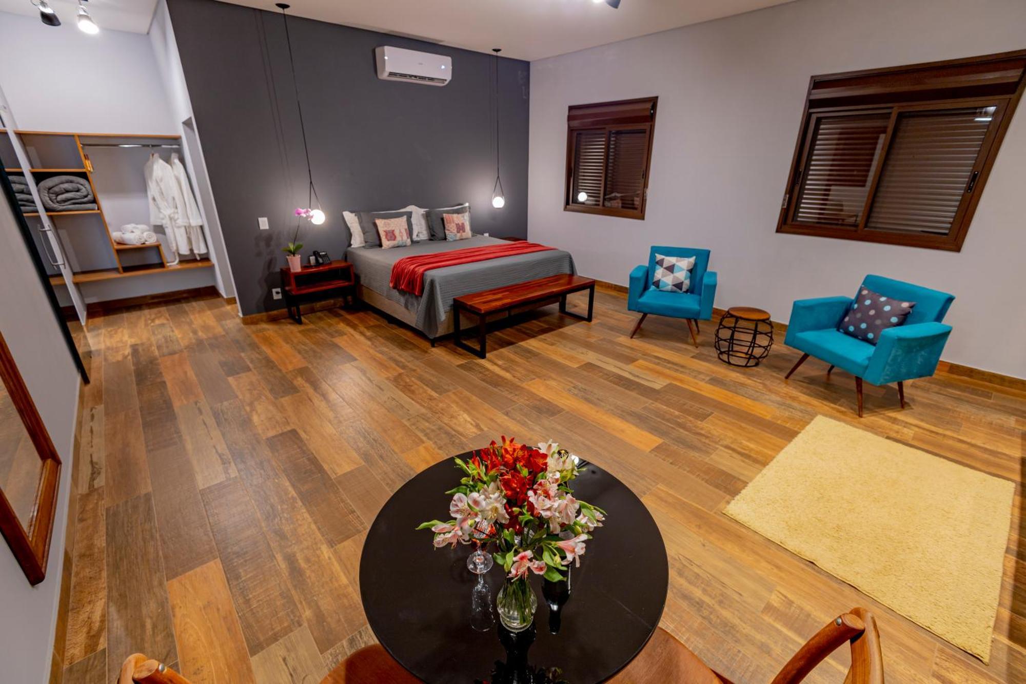 Cassorova Resort E Ecoturismo 브로타스 외부 사진